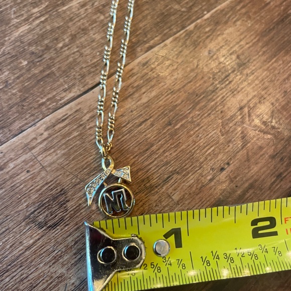 Nina Ricci Two Toned Bow Style Gold Plated & Stone Detailed Necklace - Picture 9 of 11